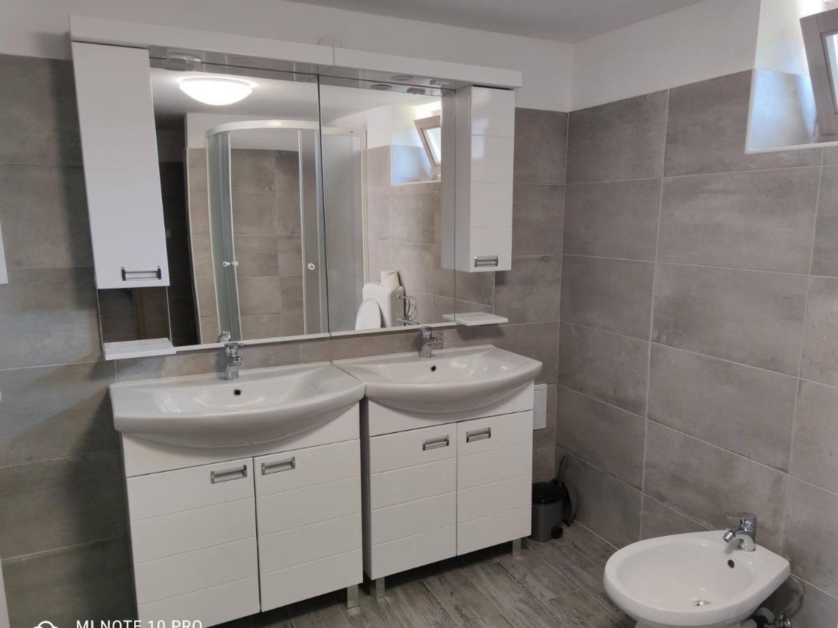 Das Blaue Haus Guesthouse - Kovacshida Zewnętrze zdjęcie